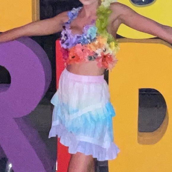 Rainbow flower top I made for pride month 🏳️🌈💕 size xs - Picture 2 of 4